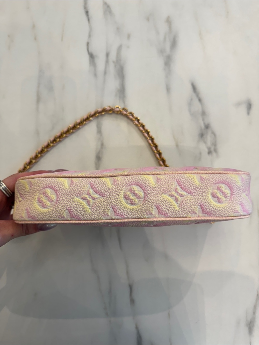 Louis Vuitton Bag - Picture 4 of 4